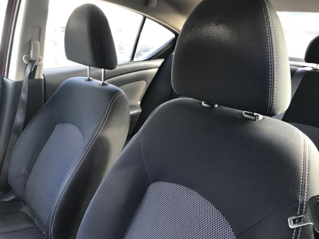 Used 2016 Nissan Versa 1.6 SV Sedan