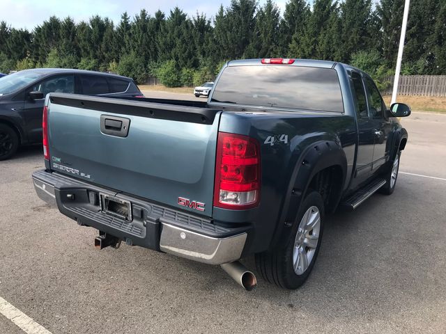2011 Gmc Sierra 1500 SLE photo 2