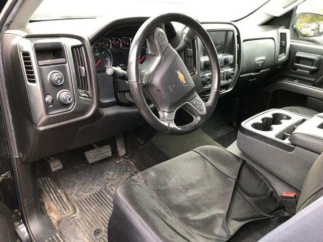 2018 Chevrolet Silverado 1500 LT photo 3