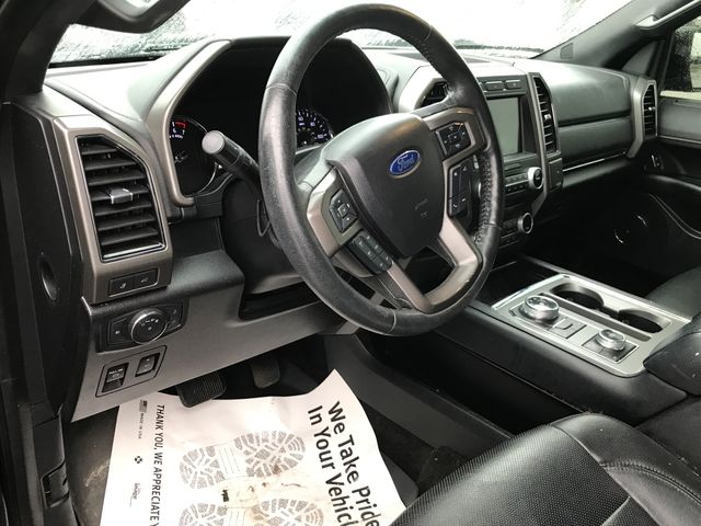 2018 Ford Expedition XLT photo 3