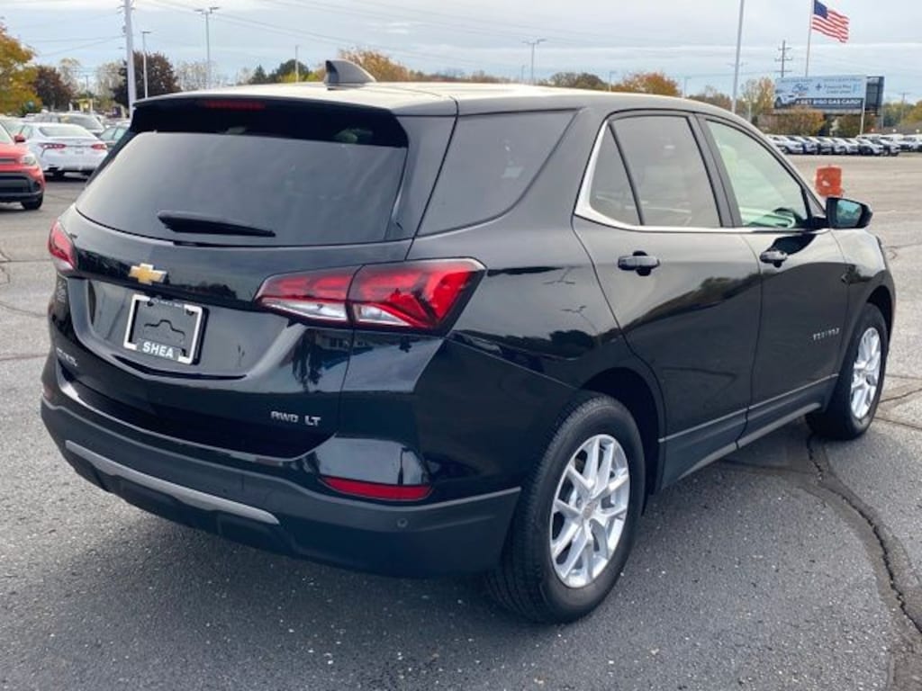 Used 2024 Chevrolet Equinox LT SUV