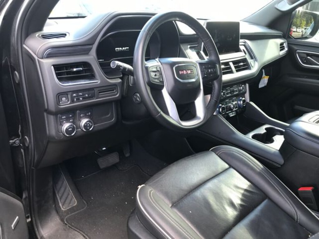 Used 2024 GMC Yukon SLT SUV