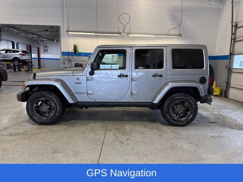 Used 2017 Jeep Wrangler Unlimited Sahara SUV
