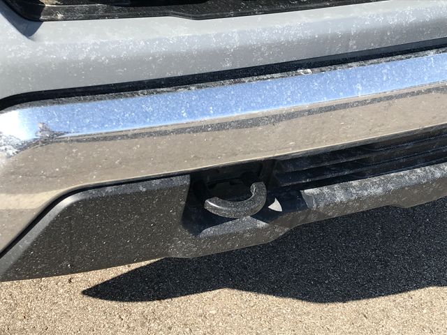 2024 Chevrolet Silverado 1500 LT photo 3