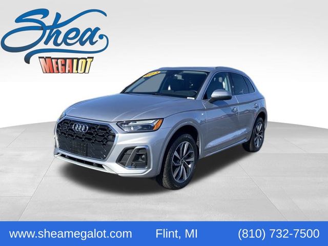 2023 Audi Q5 Premium Plus's photo