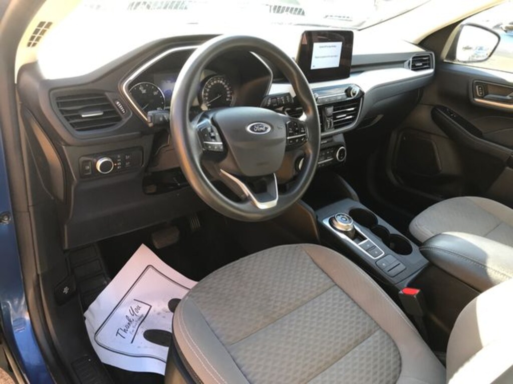 Used 2022 Ford Escape Hybrid SE SUV