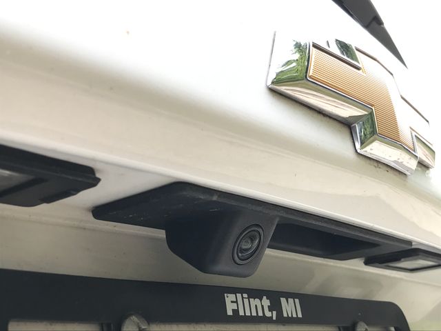 2022 Chevrolet Equinox LS photo 3