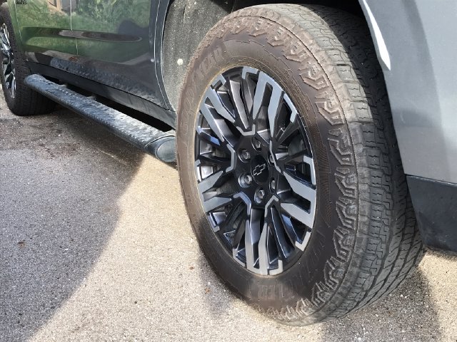 2026 Chevrolet Tahoe Z71 - Photo 11