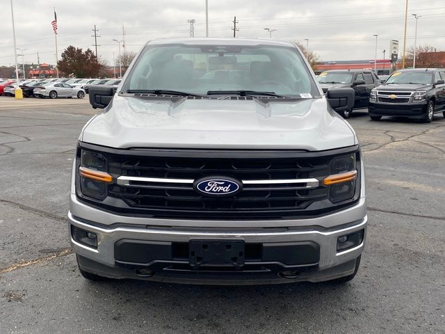 2024 Ford F-150 XLT photo 2