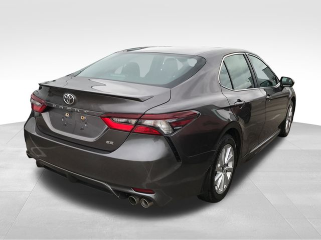 2023 Toyota Camry SE photo 2