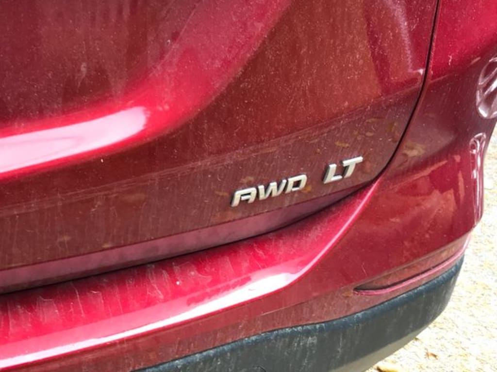 Used 2023 Chevrolet Equinox LT SUV