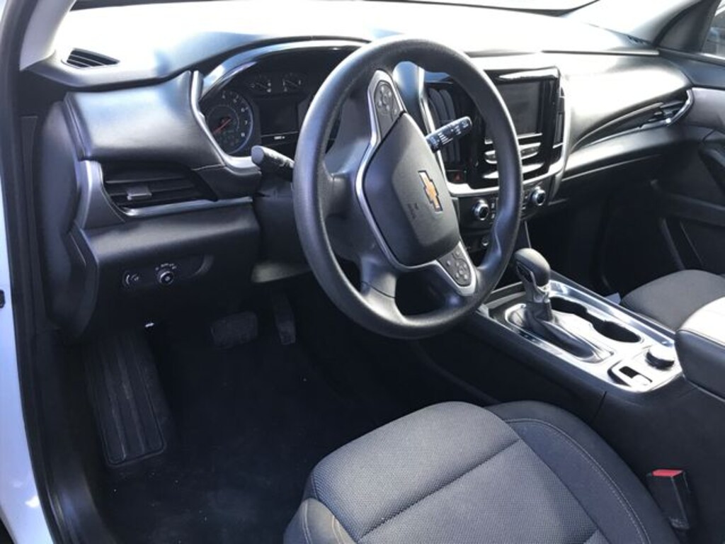 Used 2021 Chevrolet Traverse LS SUV