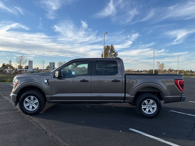 2022 Ford F-150 XLT photo 2