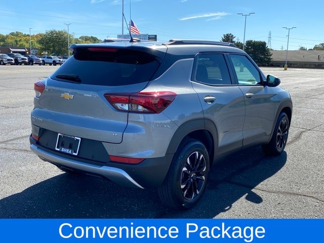 2023 Chevrolet Trailblazer LT photo 3