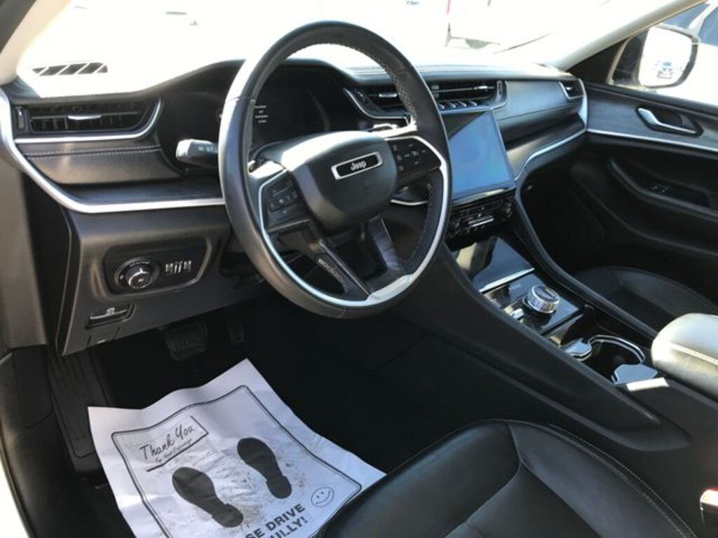 Used 2023 Jeep Grand Cherokee Limited SUV