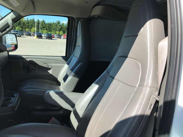 2024 Gmc Savana 2500 photo 4