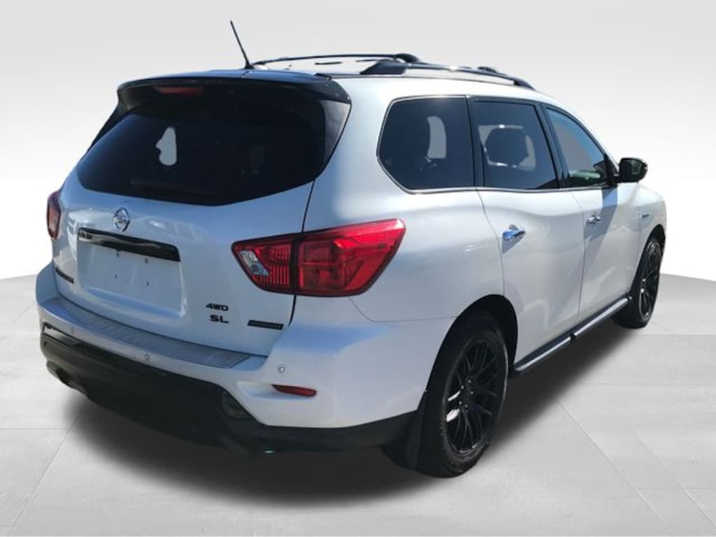 Used 2018 Nissan Pathfinder S SUV