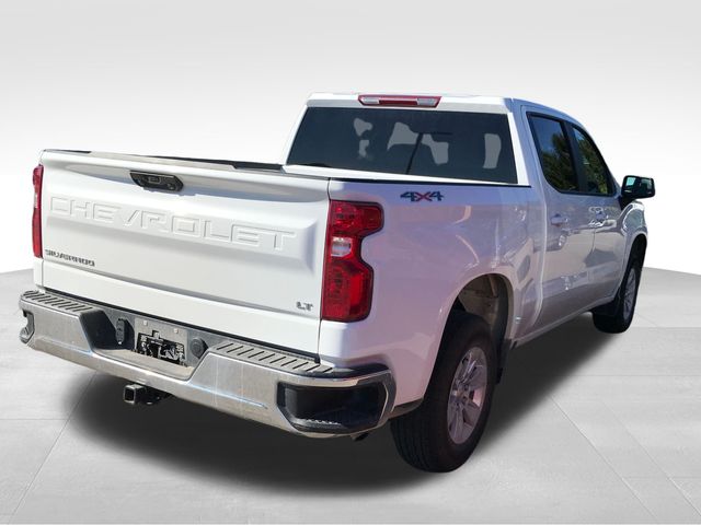 2025 Chevrolet Silverado 1500 LT photo 2