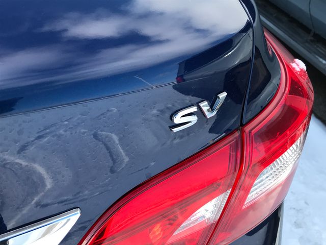 2017 Nissan Sentra SV photo 3