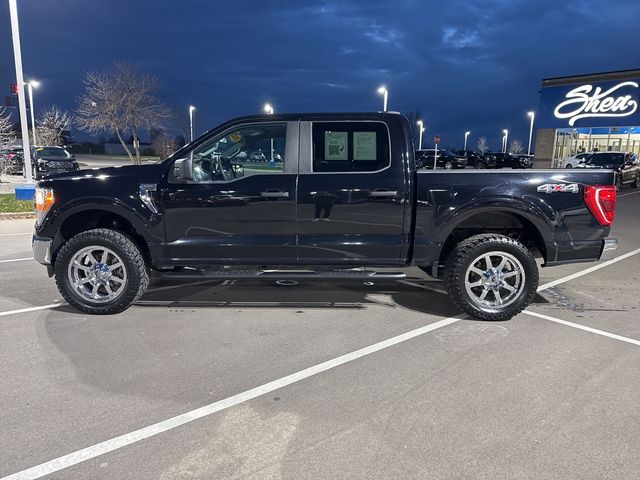 2022 Ford F-150 XLT photo 2