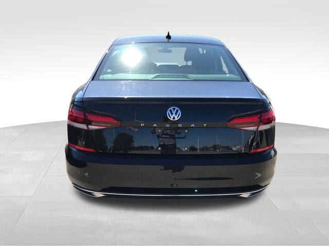 2022 Volkswagen Passat 2.0T Limited photo 3