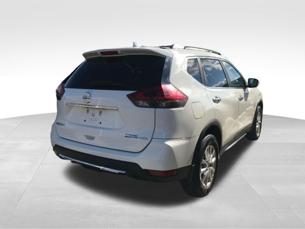 Used 2020 Nissan Rogue SV SUV