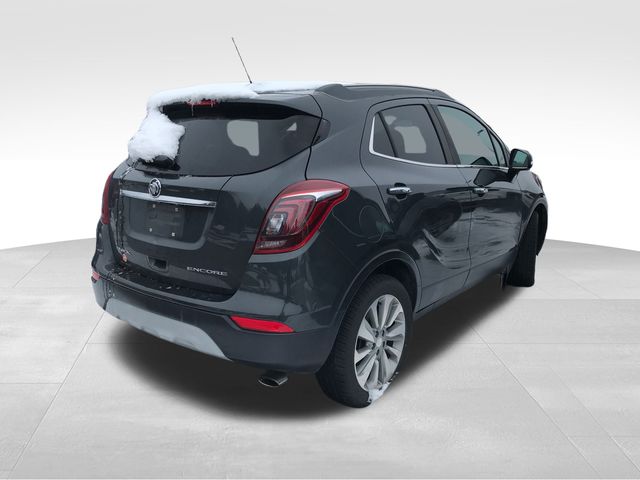 2017 Buick Encore Essence photo 2