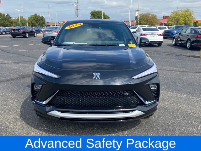 2024 Buick Envista ST photo 2