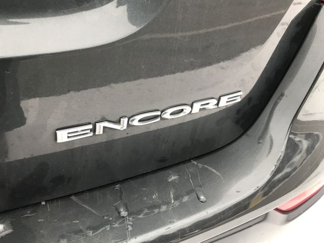 2017 Buick Encore Essence photo 3