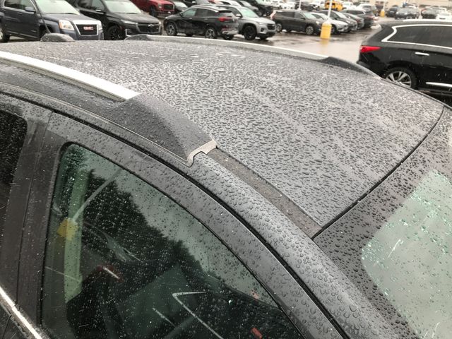 2019 Nissan Rogue S photo 3