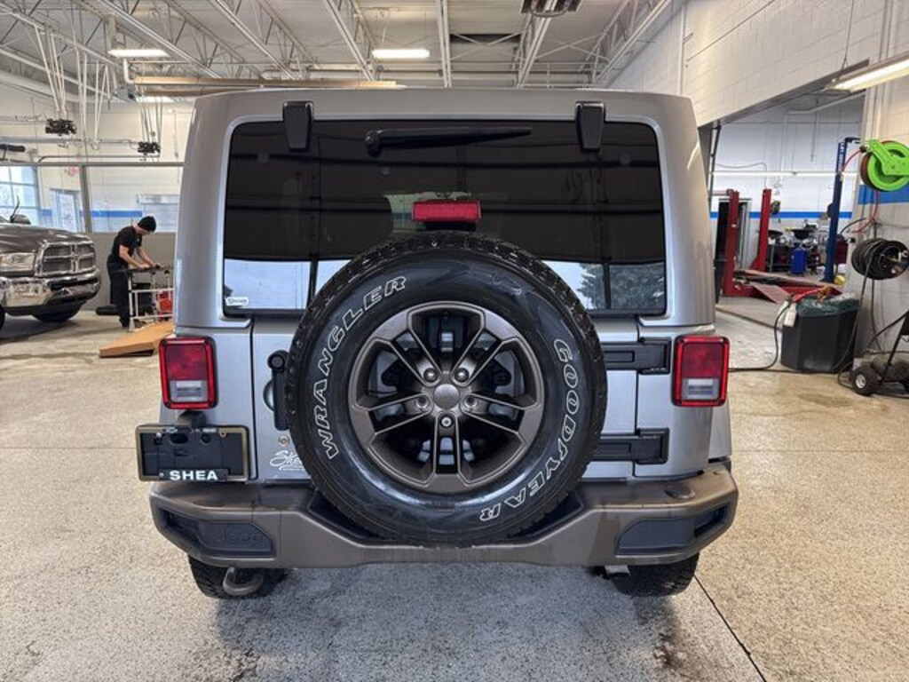 Used 2017 Jeep Wrangler Unlimited Sahara SUV