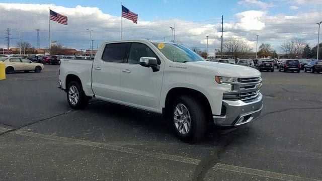 Used 2022 Chevrolet Silverado 1500 Limited LTZ with VIN 1GCUYGED8NZ154750 for sale in Flint, MI