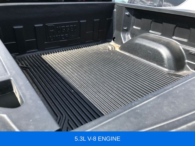 2025 Chevrolet Silverado 1500 LT photo 3