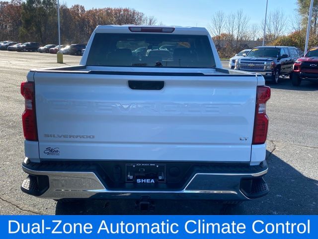 2023 Chevrolet Silverado 1500 LT photo 4