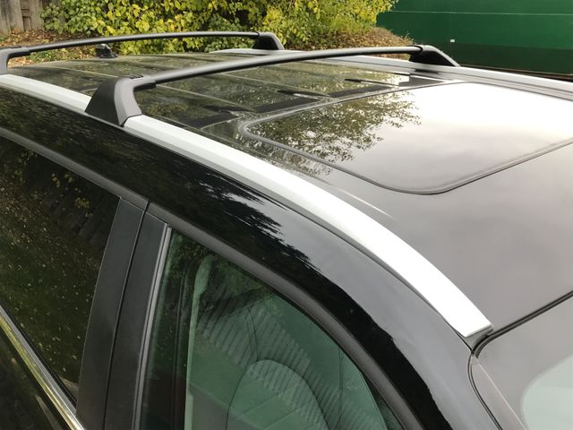 2024 Toyota Highlander XLE photo 3