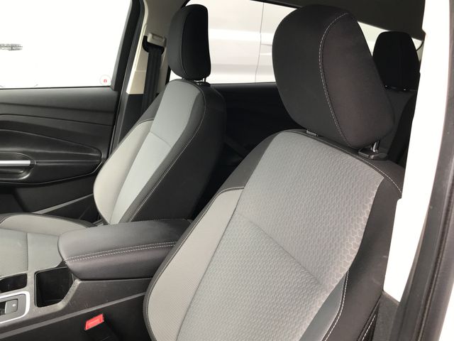 2019 Ford Escape SE photo 4