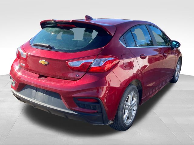 2018 Chevrolet Cruze LT photo 2