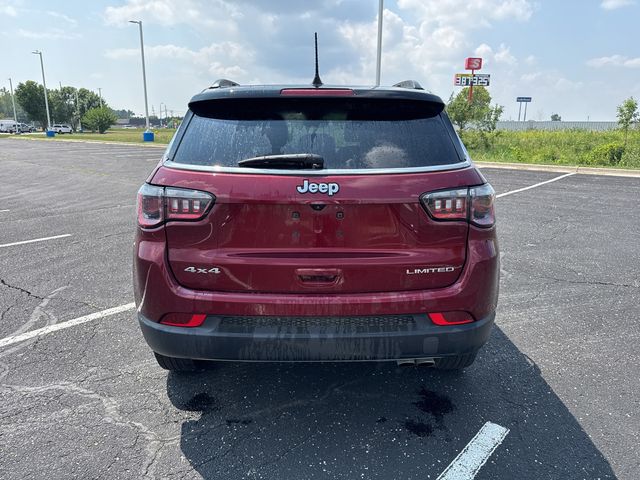 2022 Jeep Compass Limited photo 4