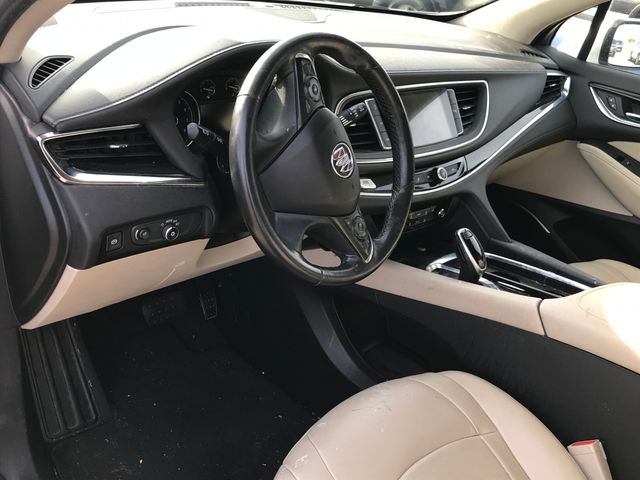 2021 Buick Enclave Essence photo 3