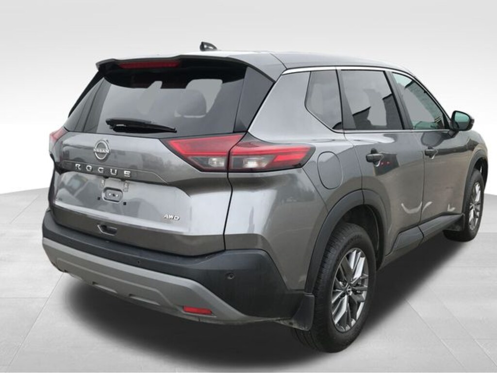 Used 2022 Nissan Rogue S SUV