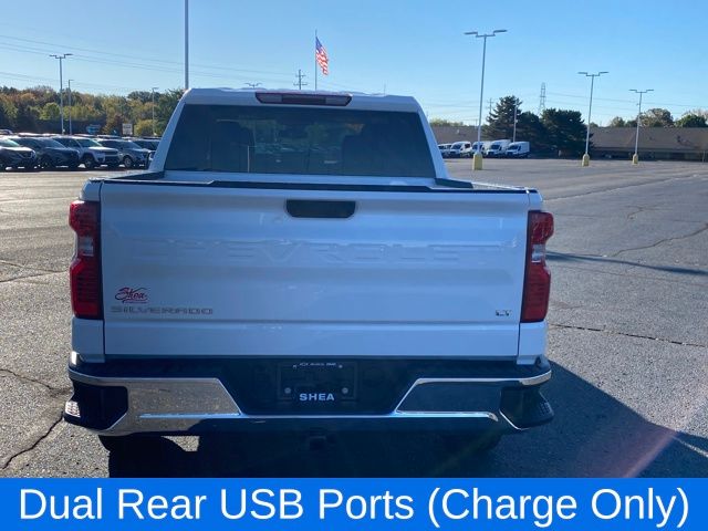 2025 Chevrolet Silverado 1500 LT photo 4