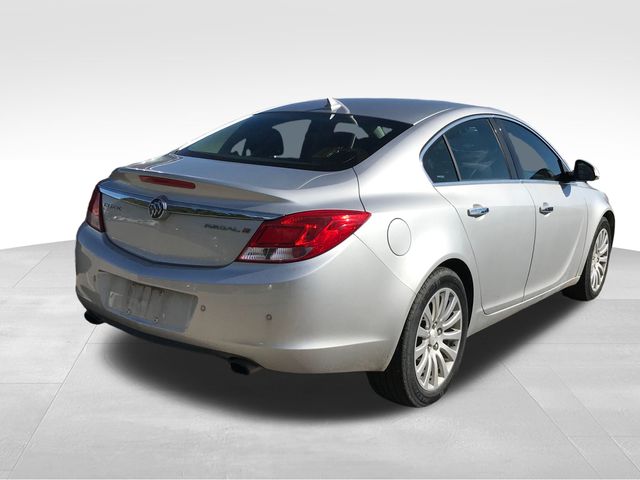 2013 Buick Regal Premium I photo 2