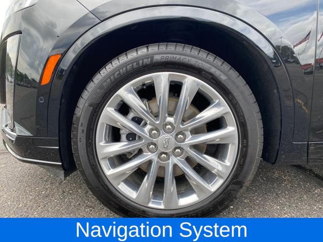 2023 Cadillac XT6 Premium Luxury photo 2