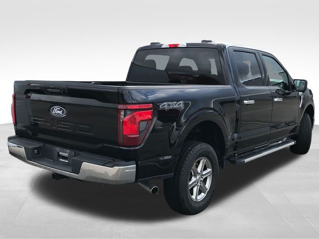 2024 Ford F-150 XLT photo 2