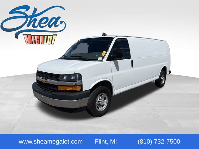 2021 Chevrolet Express Cargo Work Van's photo