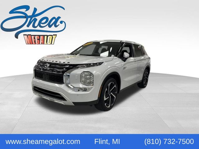 2025 Mitsubishi Outlander Plug-in Hybrid SE's photo