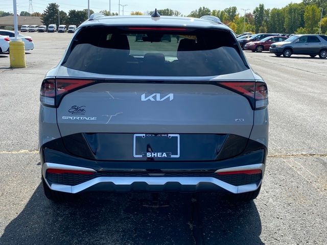 2024 Kia Sportage photo 2
