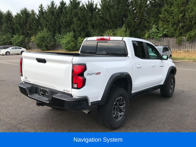 2024 Chevrolet Colorado ZR2 photo 2
