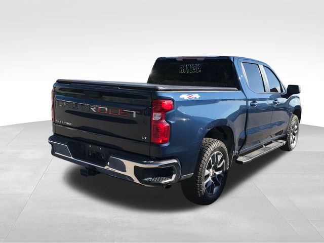 2022 Chevrolet Silverado 1500 LT photo 2