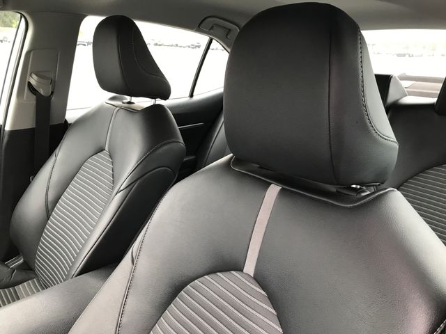 2023 Toyota Camry SE photo 4